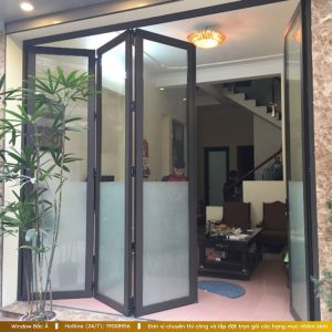 cửa xếp trượt